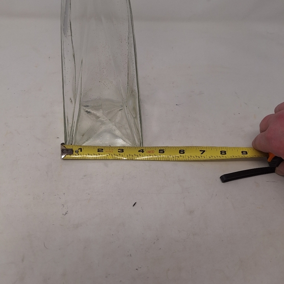 Vintage Schenley Triangular Clear Glass Whiskey Decanter Bottle With Cap Vase - Picture 10 of 12